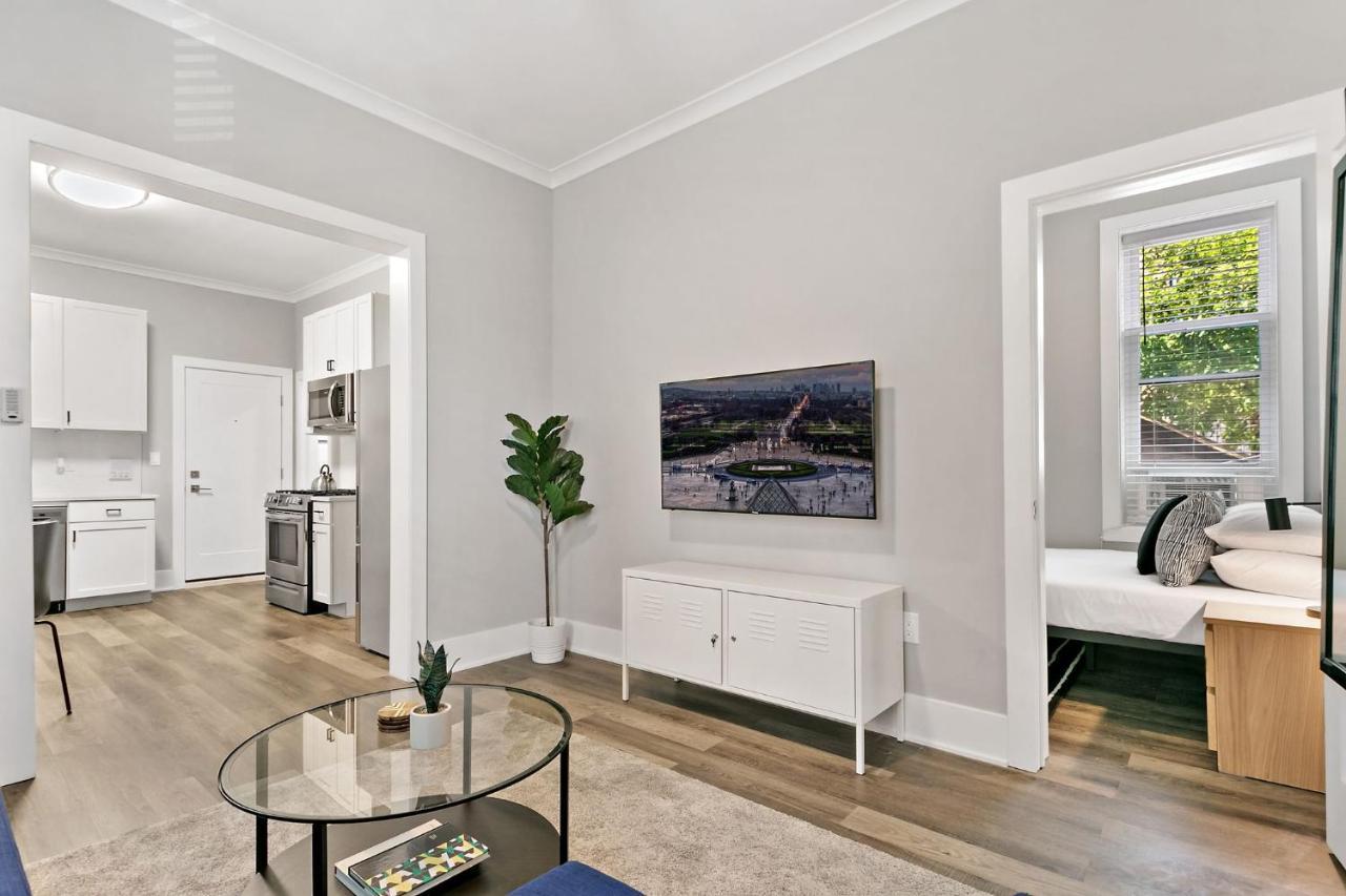 2Br Comfy And Stylish Apt In West Town - Erie 1R Chicago Eksteriør billede